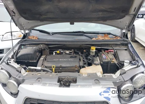 2013 Chevrolet Sonic Ls Auto z USA, uszkodzony, nr VIN 1G1JA5SH7D4221376